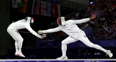 أولمبياد باريس.. محمد السيد يخسر من يانيك بوريل وينافس على برونزية منافسات السلاح